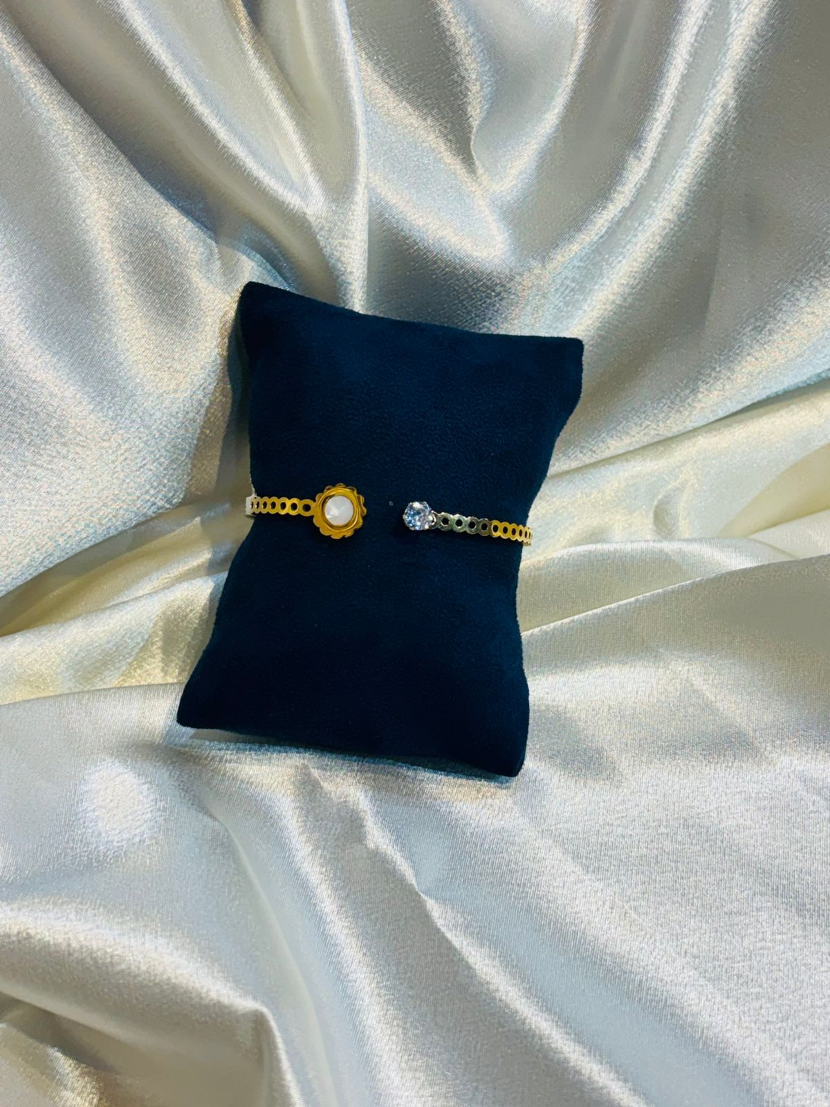 anti tarnish stainless bracelets