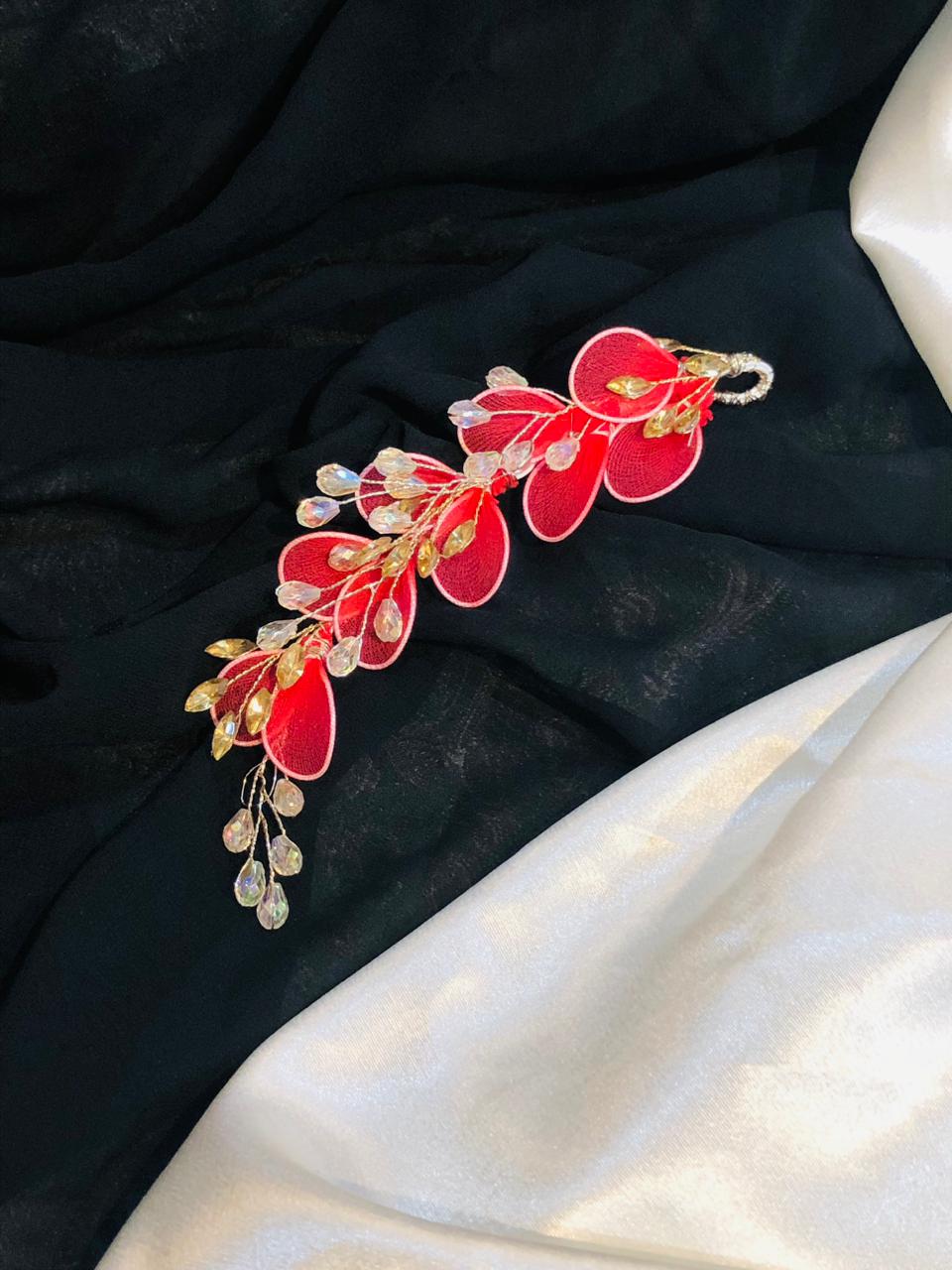 Glamorous hair accessories