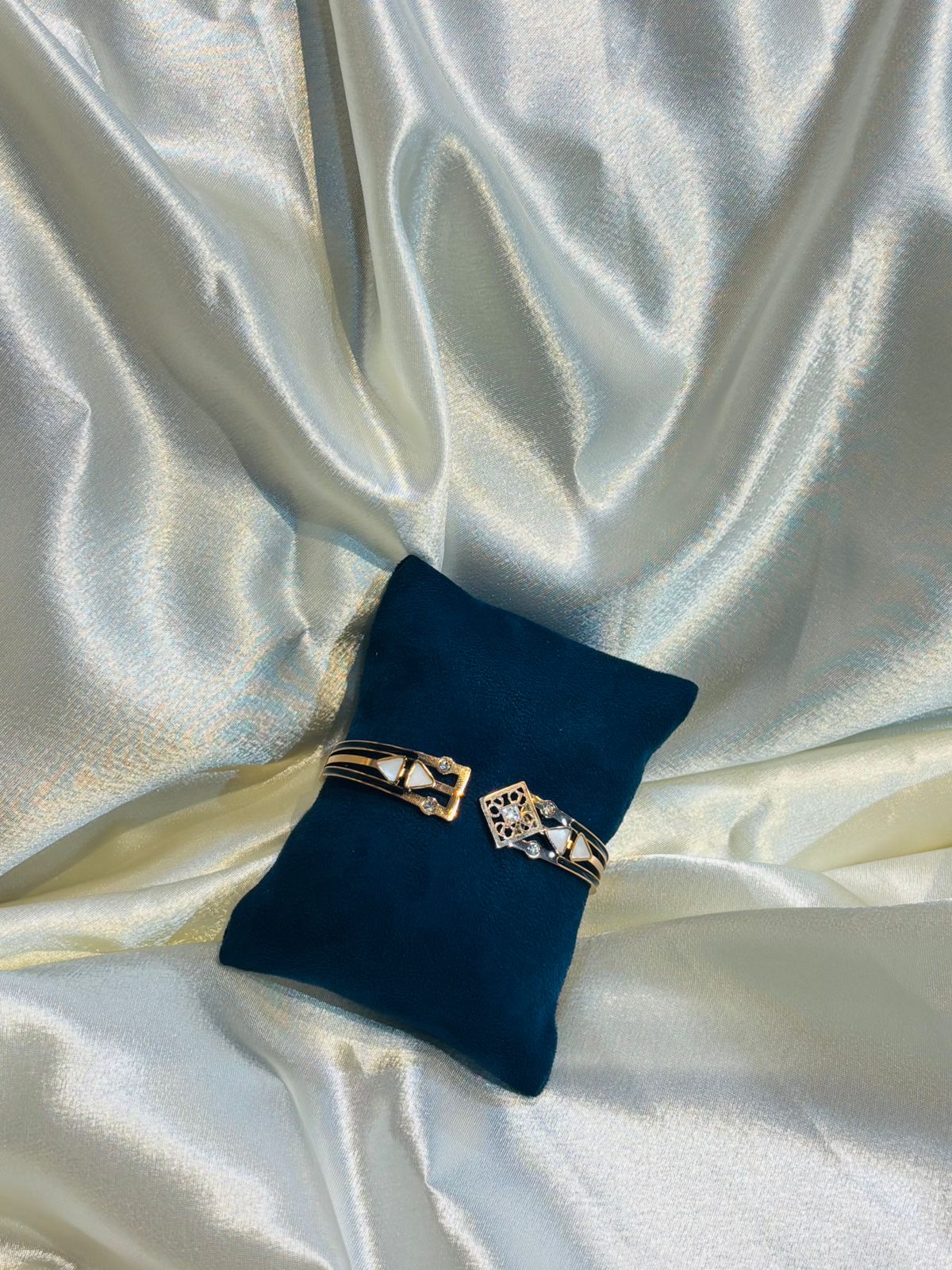 anti tarnish stone beauty bracelets