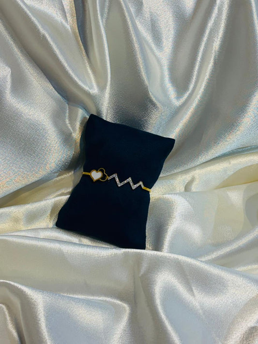 anti tarnish heart bracelets