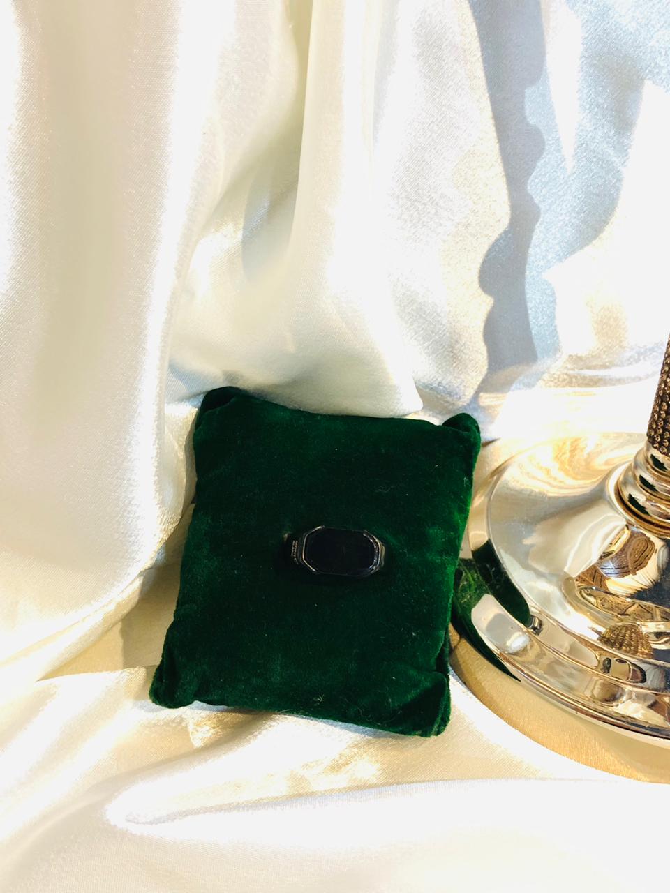 anti tarnish Men's black ring